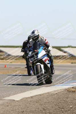 media/Sep-01-2025-Lets Ride (Mon) [[4370d11284]]/B Group/1220pm (Wheelie Bump)/